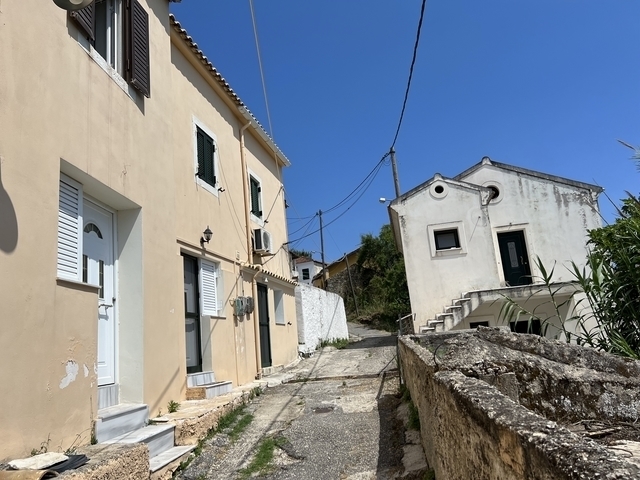 (Verkauf) Wohnung/Residenz Einzelhaus  || Corfu (Kerkira)/Agios Georgios - 70 m², 2 Schlafzimmer, 70.000€ 
