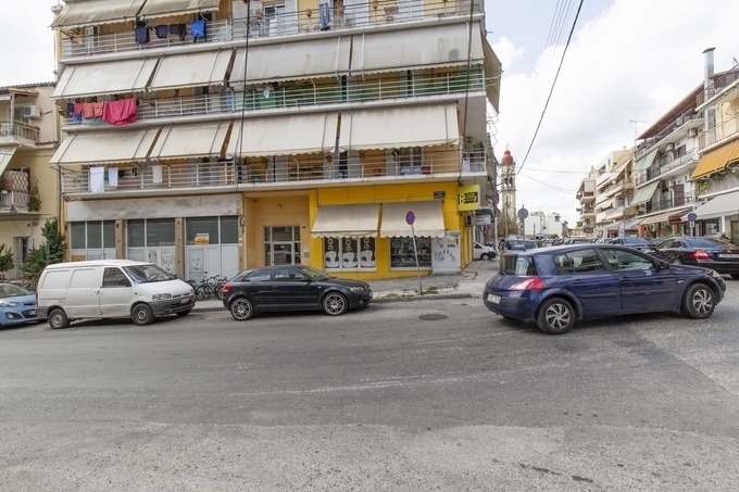 (Vermietung ) Gewerbeimmobilien Geschäft || Corfu (Kerkira)/Corfu Chora (Kerkira) - 136 m², 900€ 