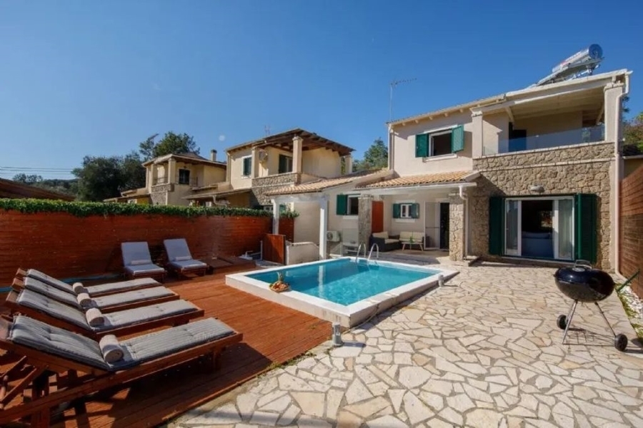 (For Sale) Residential Maisonette || Corfu (Kerkira)/Faiakes - 132 Sq.m, 3 Bedrooms, 330.000€ 